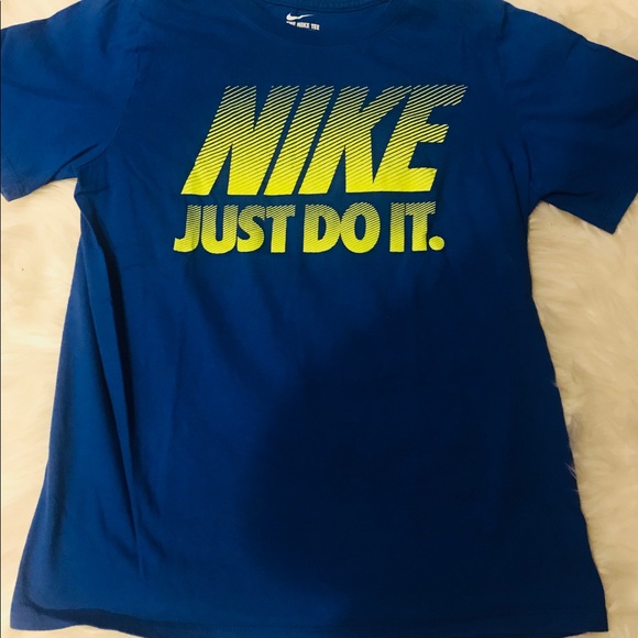 🚫SOLD🚫 Boy’s Large T-Shirts and Tank Top 🚫🚫 - Picture 3 of 6